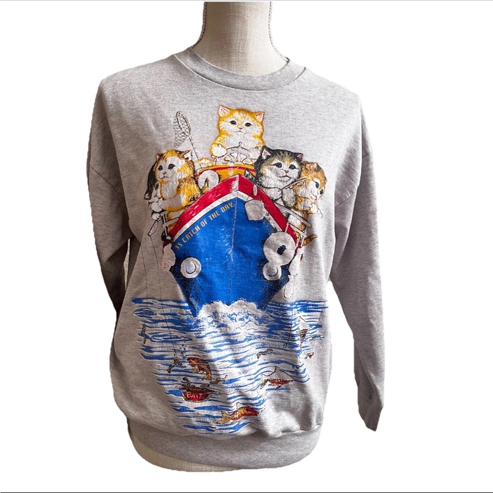 VTG Cats Fishing Sweatshirt Cottagecore Size SMALL 80s 90s Kitten Fish Boat